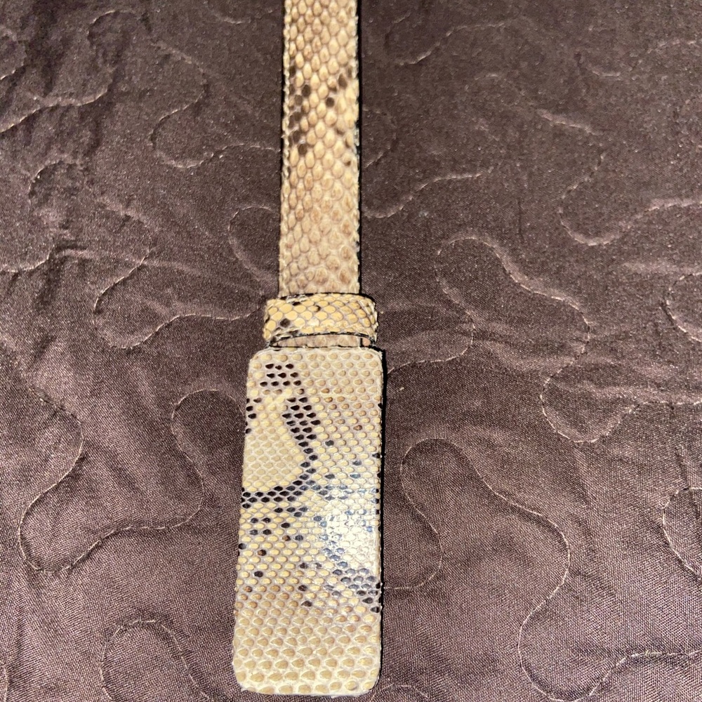 Ladies belt